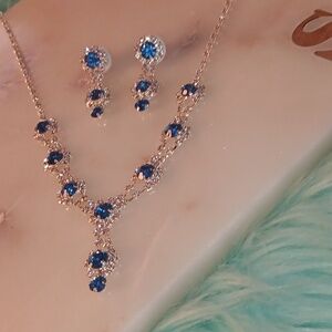 Luxury necklace classic set Luxury crystal Nwt